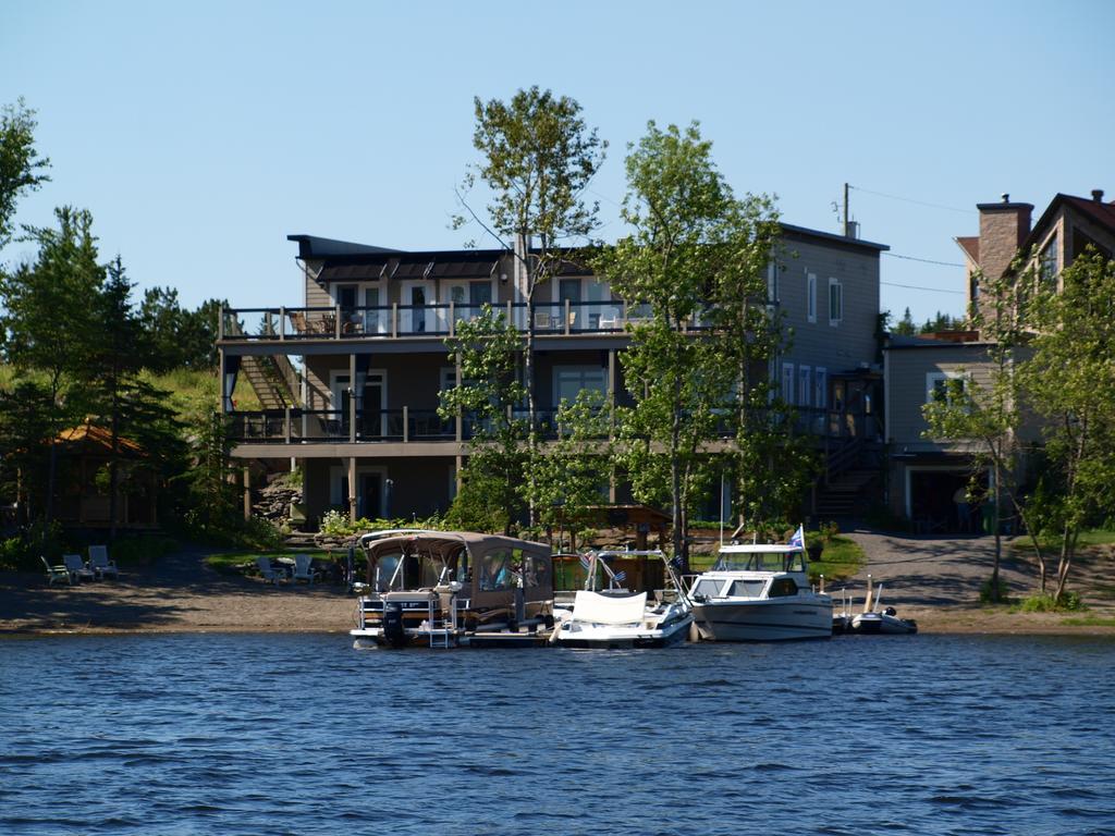 Auberge sur le lac Témiscouata Temiscouata Sur Le Lac Exterior foto